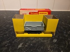 Triang 16t mineral wagon