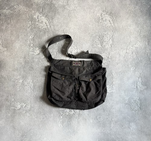 Barbour canvas retriever bag - canvas,