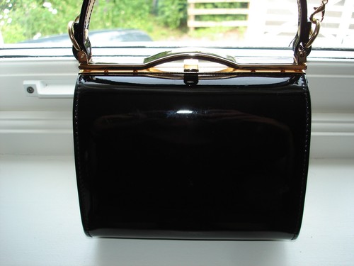 Classic lilly handbag black - handbag,