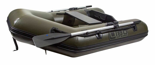 Carp fishing c230 man - 2,