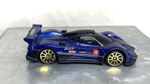 Hot wheels pagani - wheels,