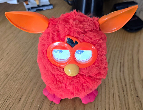 Furby boom phoenix orange - boom, red