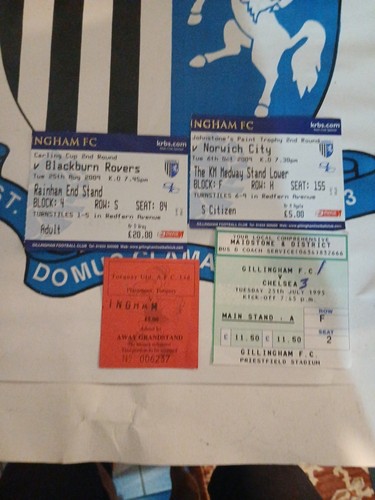 Gillingham tickets stubs x - fc,