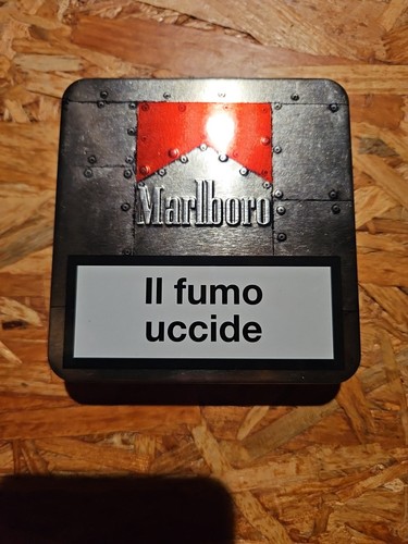 Marlboro tin box red - red,