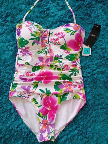 New ladies swimsuit - m&s, size