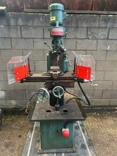Tom Senior Vertical Milling Machine 3 Phase