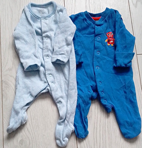Early days newborn - boy, 2