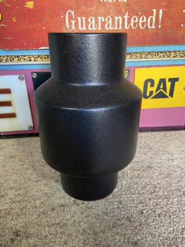 Large black early - large,