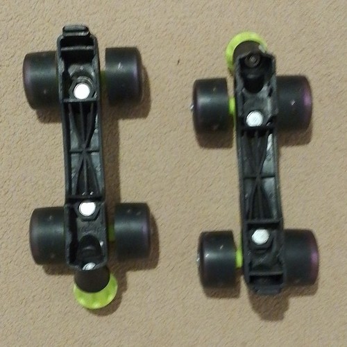 Black green roller skate - green,