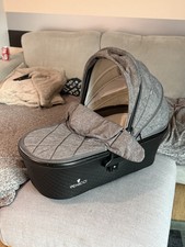 Venicci Carrycot Grey