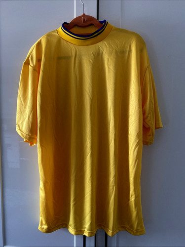 Bnwot mens upto chest - xl,