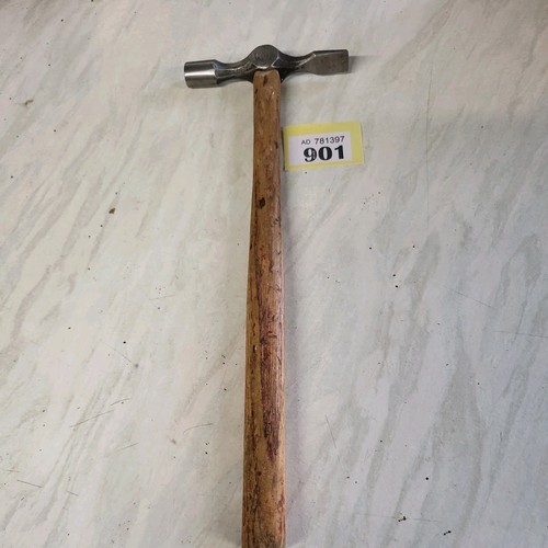 Vintage brades - brades, 1729)