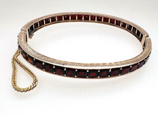 Antique Circa 1880 8ct Gold Bohemian Square Garnet Hinged Bangle Bracelet 6 1/2"