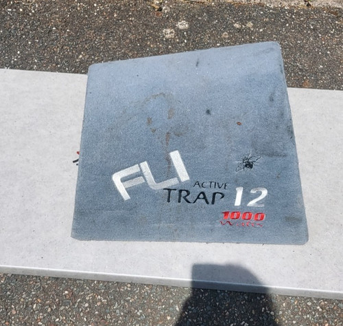 Fli active trap car - fli,