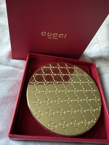 Gucci parfums gold - gucci,