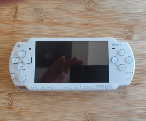 Sony psp 2003 ceramic white - sony,