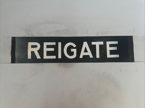 Reigate leatherhead lh60 - -, bus