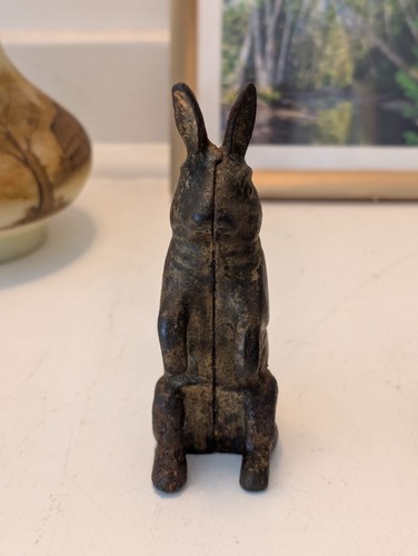 Antique cast iron - iron, begging
