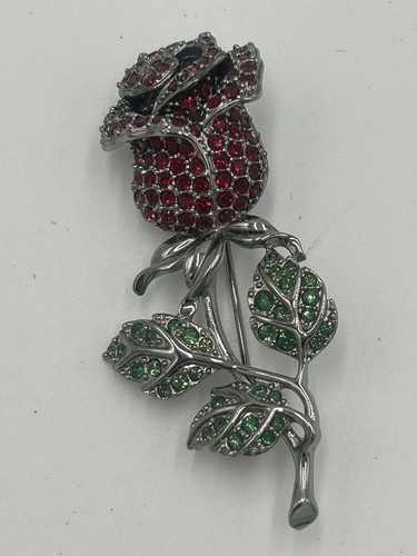 Swan signed swarovski crystal - signed,