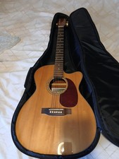 Freshman Acoustic Guitar with