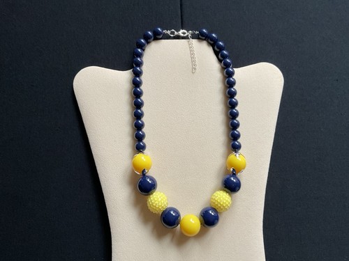 Chunky navy and - navy, yellow