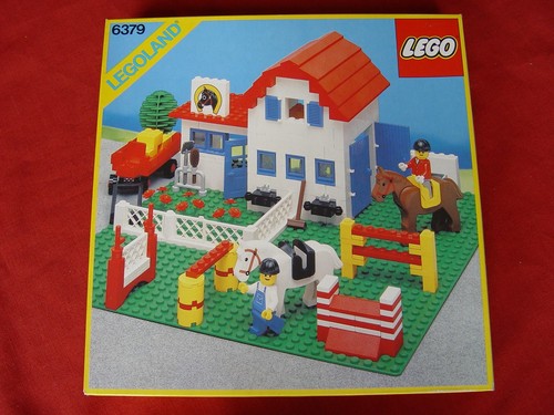 Lego town 6379 riding - lego,