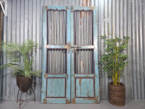 Pair vintage rustic - pair,