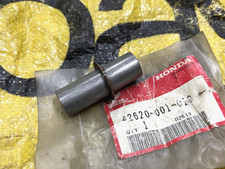 Honda C50 C70 C100 C110 C200 CL90 CM91 CT90 CT200 S65 S90 Rear Axle Collar NOS