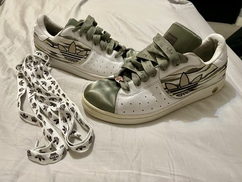 Rare vintage adidas - rare, missy