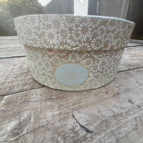 Wedgwood bone cuckoo - bone, cup