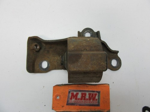 Motor mount top transmission - motor,