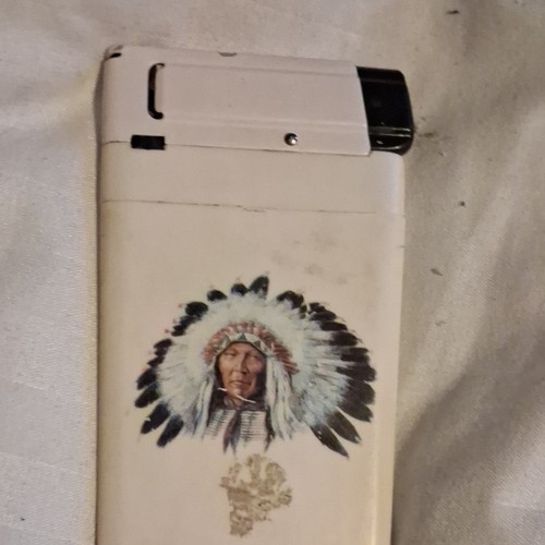 White plastic pocket cigarette - white,