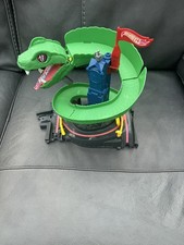 Mattel Hot Wheels City Cobra Crush Cobra Section