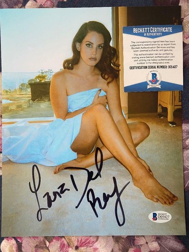 Lana del rey - -, autographed