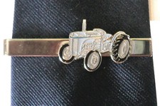 Ferguson TE20 Little Grey Fergie Vintage Farm Tractor Metal Enamel Tie Clip NEW