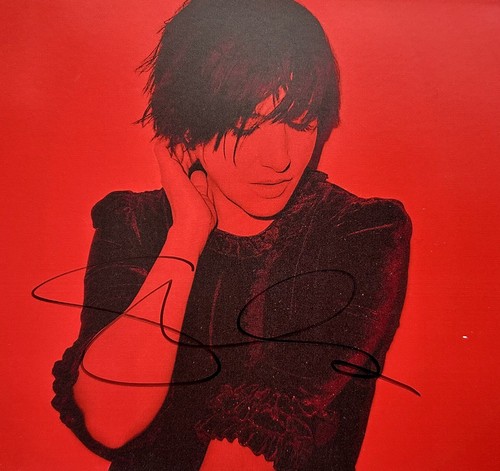 Sharleen spiteri hand signed - spiteri,