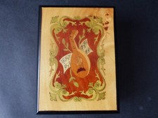 Vintage  Wood Sorrento Music