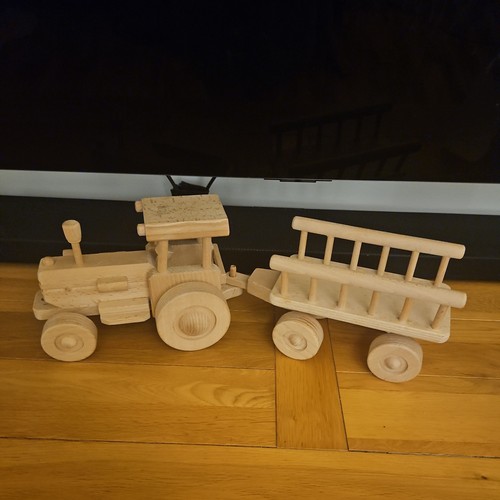 Large wooden tractor and - large,