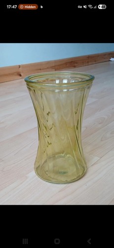 Lime green swirl - swirl, glass