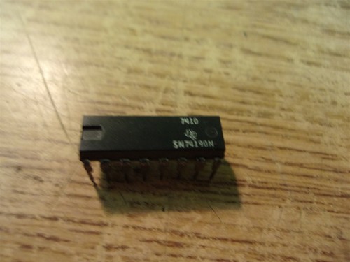 New integrated circuit - new, ic