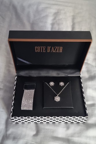 Jewellery gift set bracelet - -,