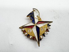 VINTAGE 1951 RED BLUE WHITE FESTIVAL OF BRITAIN SOUVENIR BADGE MISSING PIN