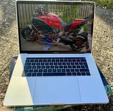 Apple MacBook Pro 15-inch Intel Core I7 2.3GHz Laptop