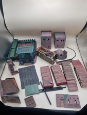 Vintage Model Plastic Fort Castle Green Painted Airfix Sytle 1.72 Read Desc