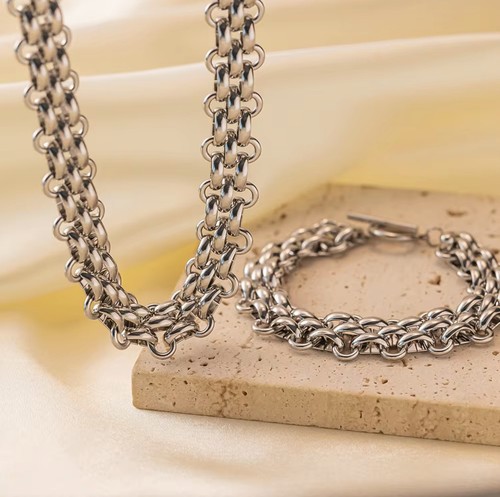 Stainless steel chunky - steel,