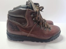 Retro “Walk On” Women’s