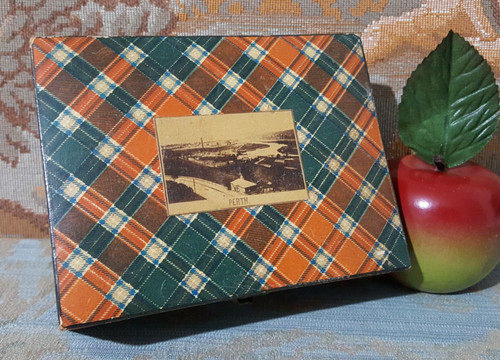 Tartan ware tartanware - tartan,