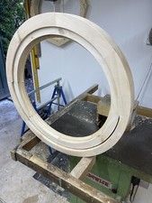 Wooden round window Opening type 600mm