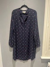 Hobbs Size 14 Long Sleeve
