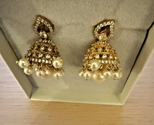 Tesoro jhumka earrings gold - tesoro,